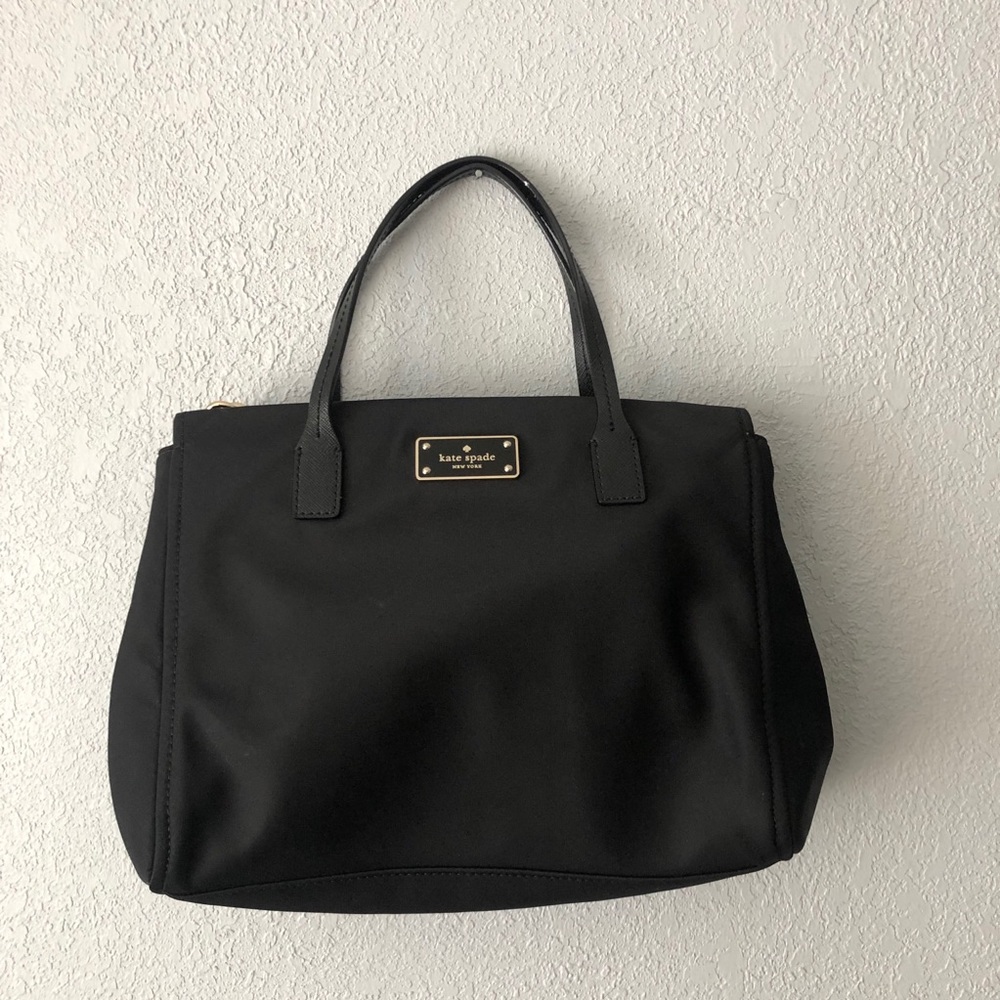 Black Kate spade bag
